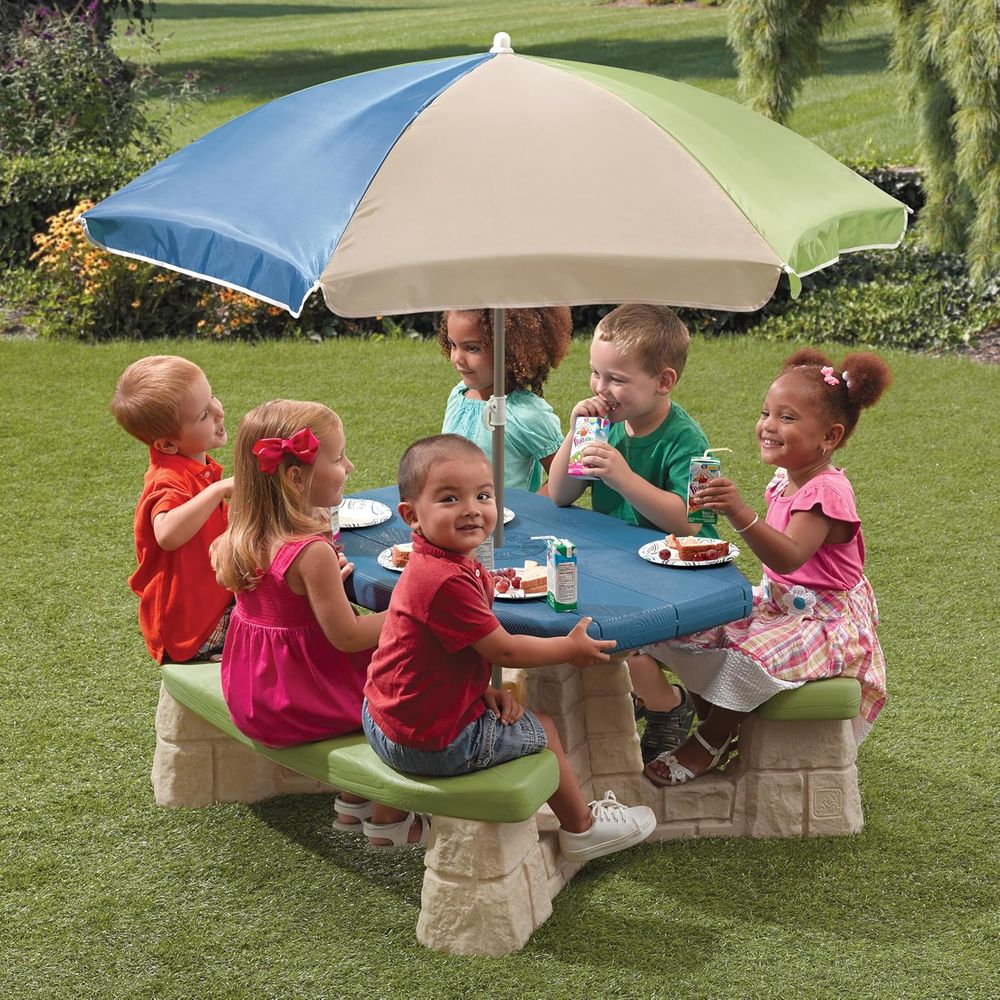 탈부착 가능한 우산이 있는 자연스럽고 재미있는 어린이  - Kids Outdoor Picnic Table 리뷰 및 가격